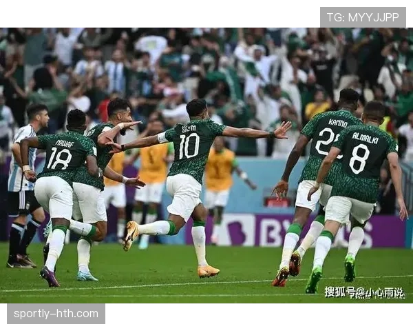 阿根廷队高压逼抢策略将成为球队夺冠的新篇章解析 阿根廷队高压逼抢策略将成为球队夺冠的新篇章解析