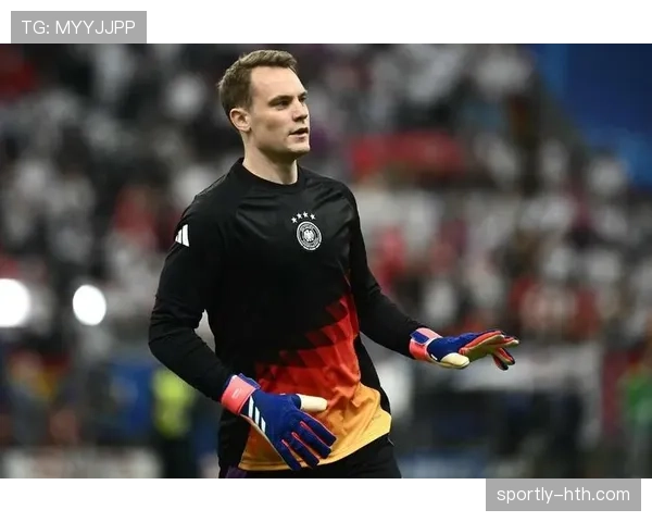 诺伊尔从门将到清道夫的战术角色演变解析